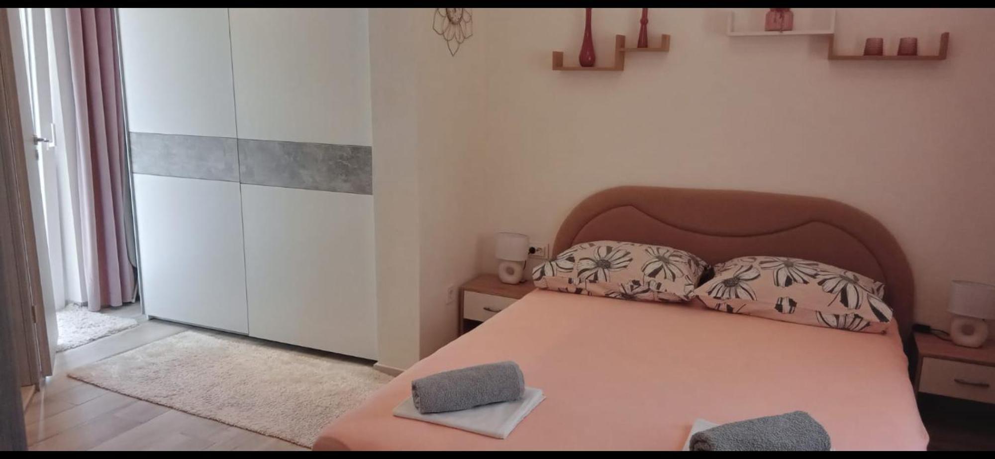 Apartment Biskupovic Dugi Rat Dış mekan fotoğraf