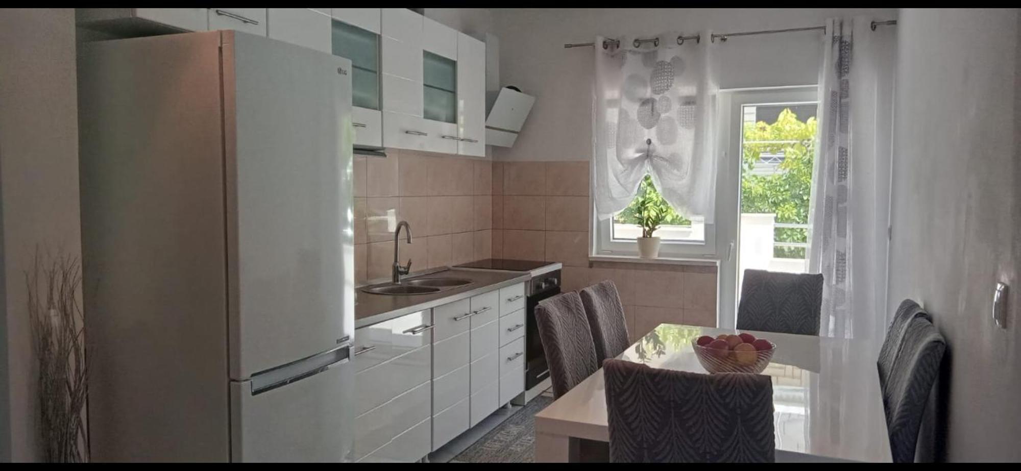 Apartment Biskupovic Dugi Rat Dış mekan fotoğraf